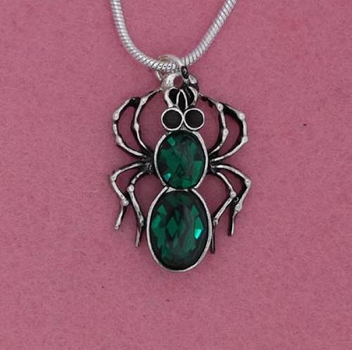 XDHP762 Green Spider Pendant