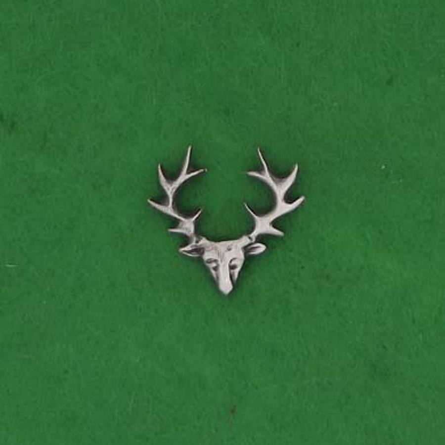 LP1077 Stag Head