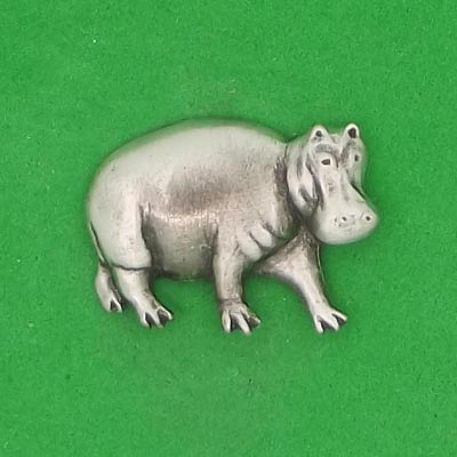 LP1323 Hippopotamus