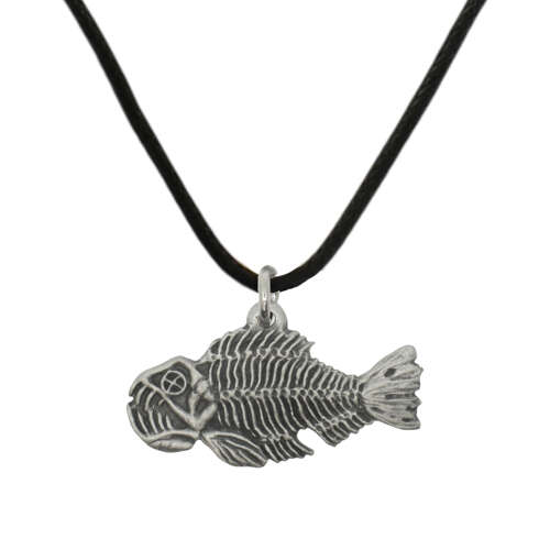 XDHP1502 Fossil Fish Pendant