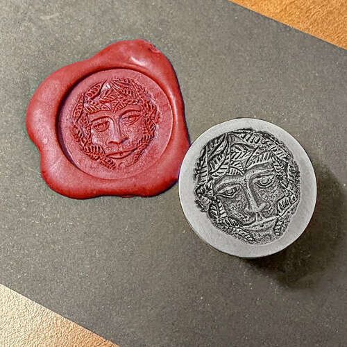 XDHWS008 Pewter Green Man Wax Seal With Wooden Handle & Wax Sticks