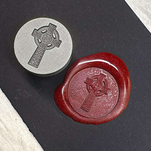 XDHWS006 Pewter Celtic Cross Wax Seal With Wooden Handle & Wax Sticks