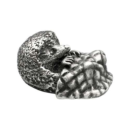 XCSORN062 English Made Pewter Hedgehog with Blanket Figurine Ornament