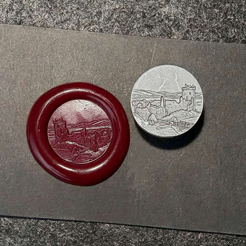 XDHWS016 Pewter Urquhart Castle Wax Seal With Wooden Handle & Wax Sticks