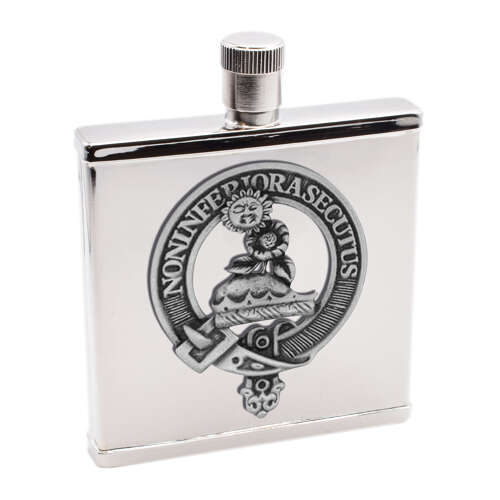 XWI2248 - XDHCB005 Buchan Clan Design 2oz Hip Flask