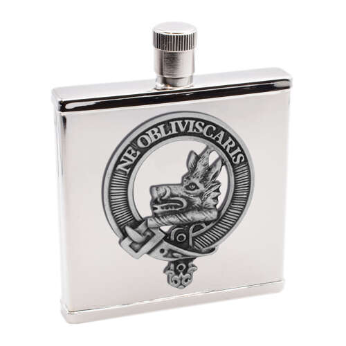 XWI2248 - XDHCB008 Campbell Clan Design 2oz Hip Flask