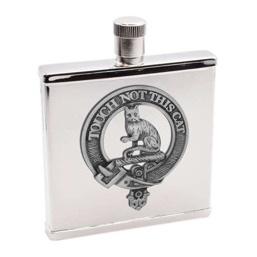 XWI2248 - XDHCB065 MacGillivray Clan Design 2oz Hip Flask