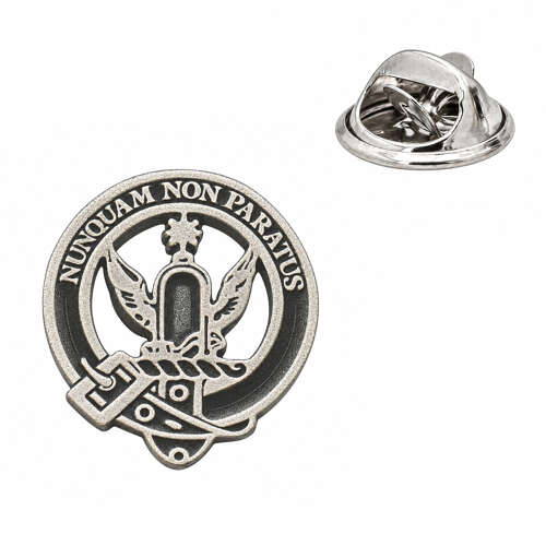 XDHLPCB038 Johnstone Clan Crest Lapel Pin